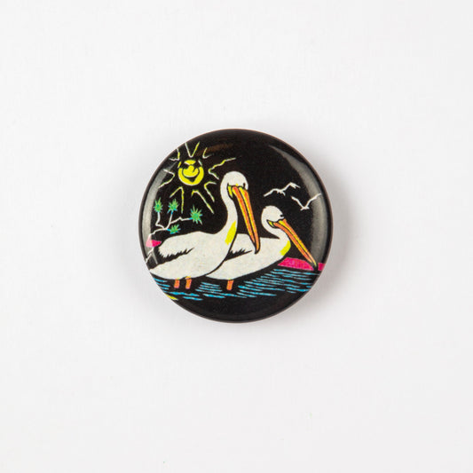 PELICANS BUTTON BADGE