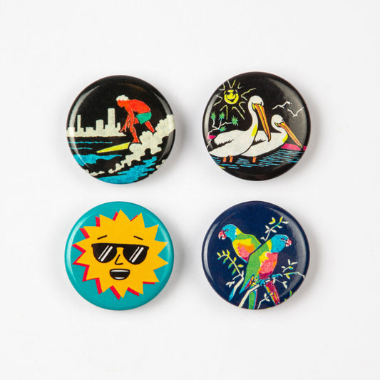 PELICANS BUTTON BADGE