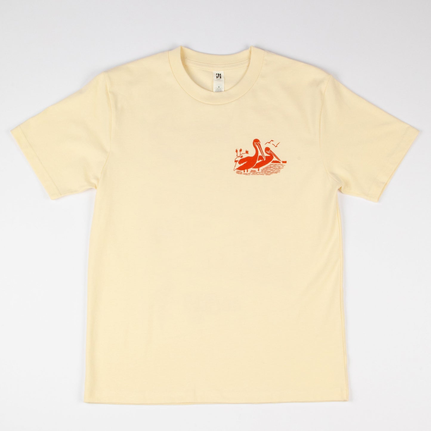 VINTAGE PENNANTS T-SHIRT