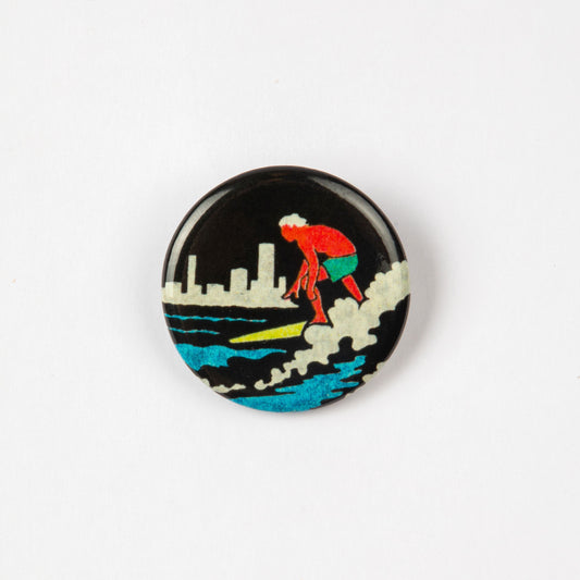 GOLD COAST SURFER BUTTON BADGE