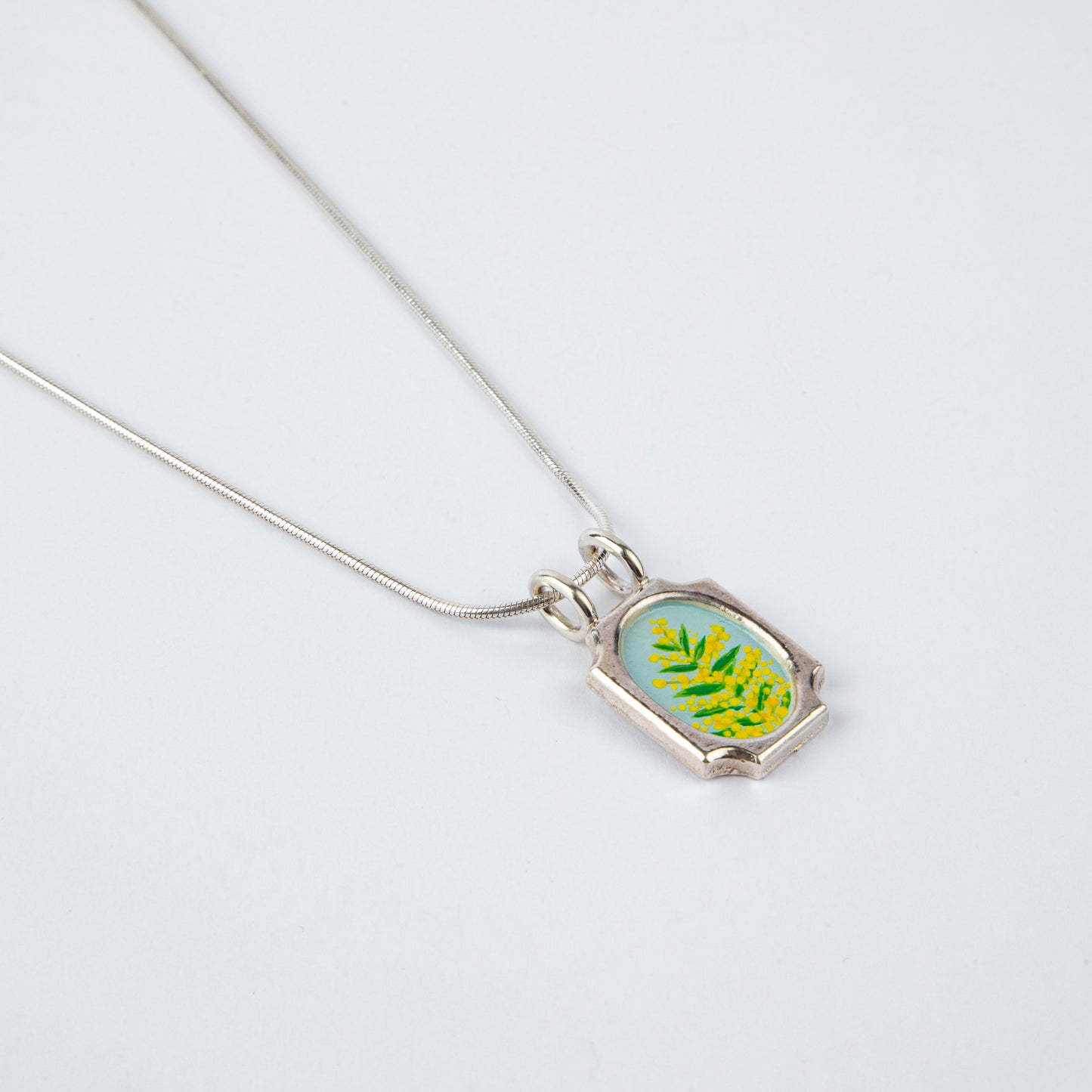 ORNATE FRAME WATTLE NECKLACE