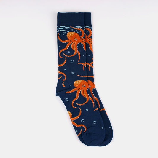 8 LEGS, 2 SOCKS (OCTOPUS)