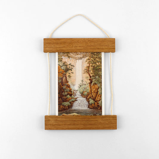 HARDWOOD CARD FRAME